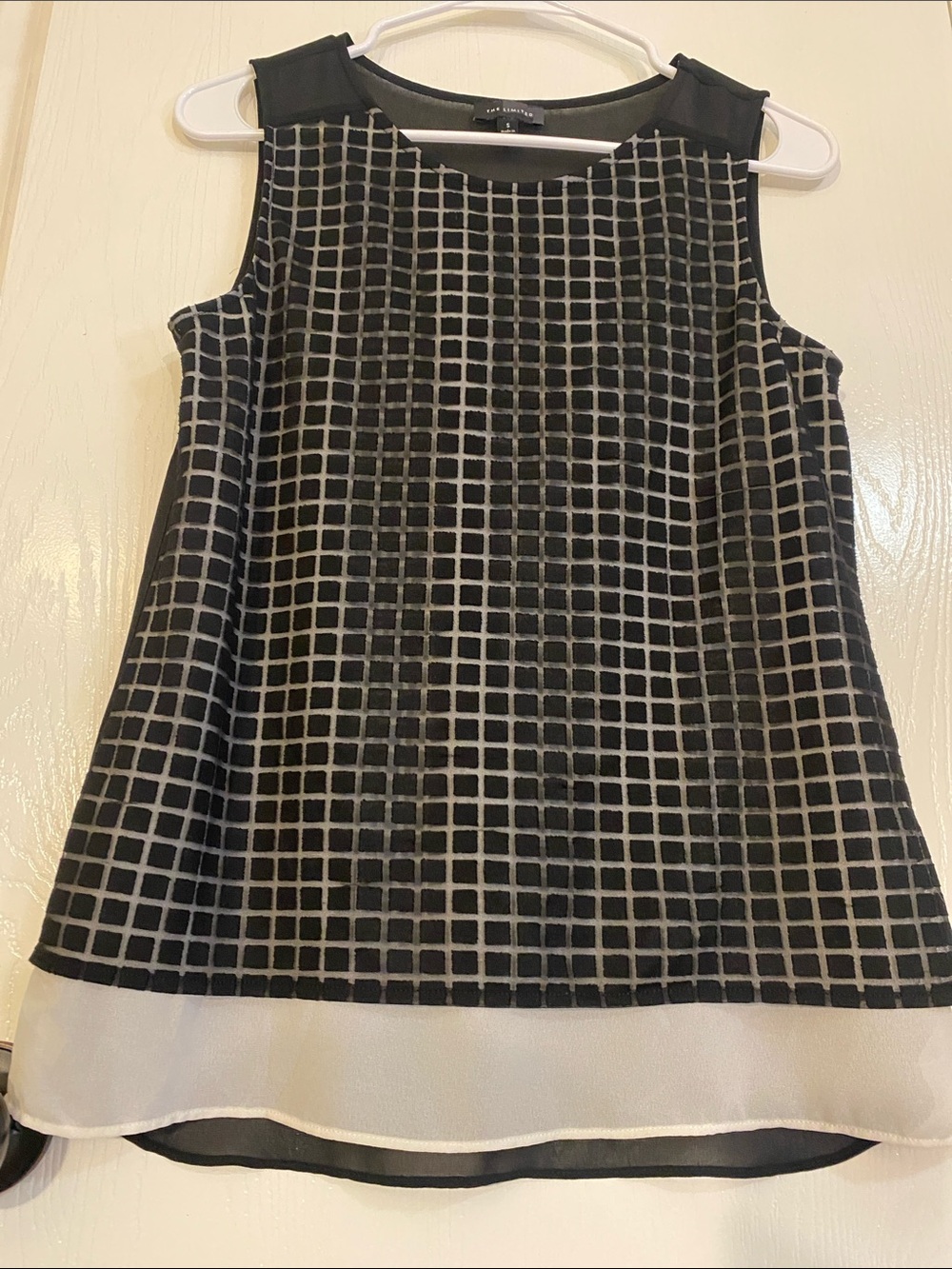 The Limited Black and White Grid Sleeveless Blouse